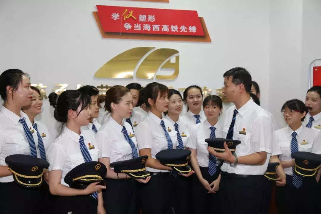 海西最新司机招聘,路上的奇遇与家庭的温暖之旅