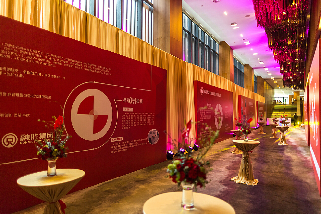 未来科技产品盛宴,公关活动展现科技与生活的完美融合体验