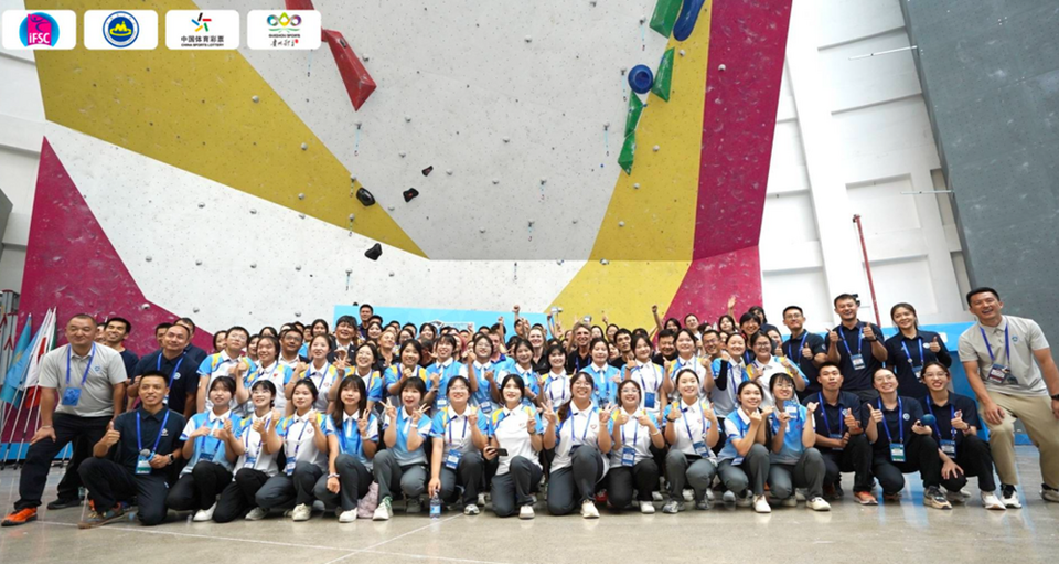 新奥开奖直播2024,快速解答方案实践_YYQ99.795幽雅版