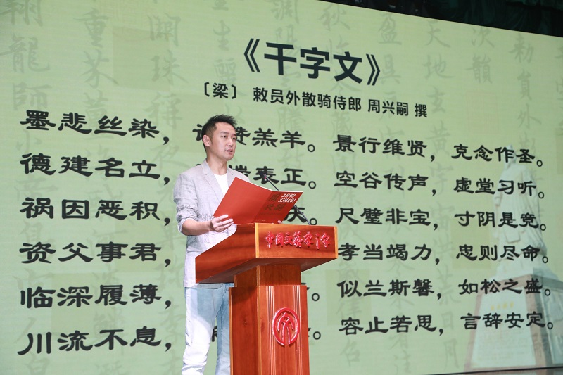 巩峥,影视界新星耀眼,最新动态备受关注