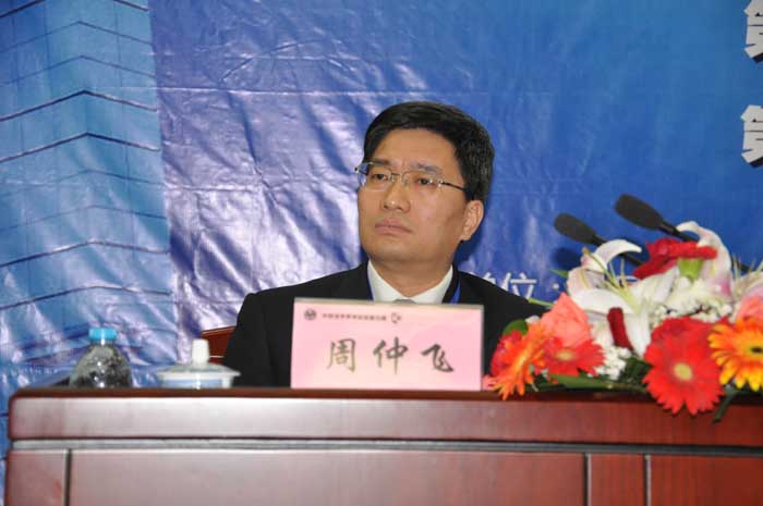 周仲飞最新发现，小巷中的美食秘密