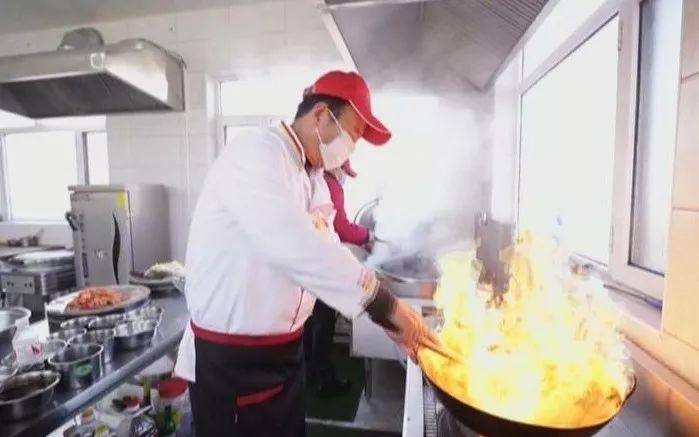 唐山低保最新动态,智能关爱系统,科技传递温暖时刻