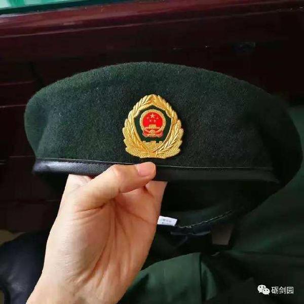 武警部队最新贝雷帽，时尚与功能的完美融合