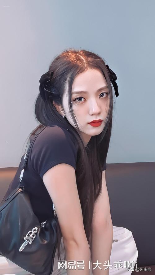 最新美女大图与高科技产品介绍