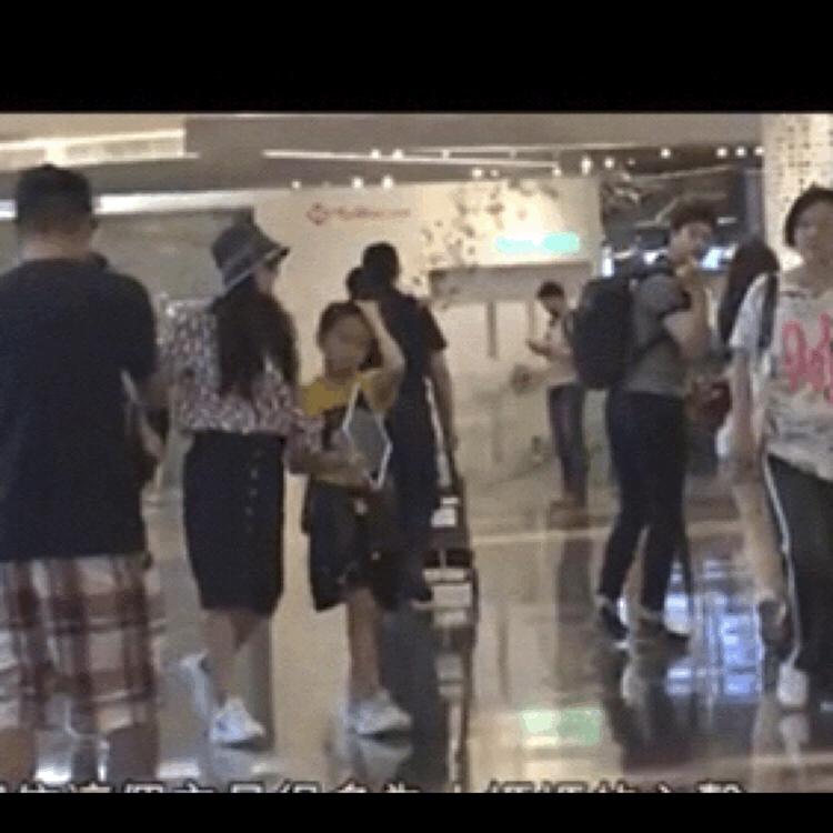 王菲谢霆锋天涯最新,王菲谢霆锋天涯最新动态,情感历程引人瞩目👀