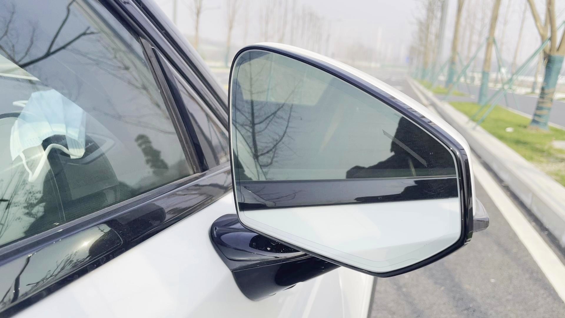 科技重塑视界，最新车镜版引领未来驾驶体验新篇章