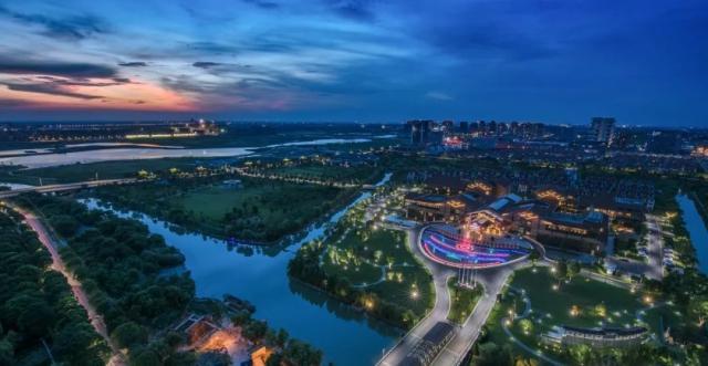 水之美最新，涓涓细流终成海，自信与成就感的成长之路