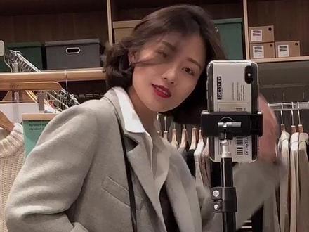 吴茜妮最新动态,时尚先锋,跨界新星闪耀全场