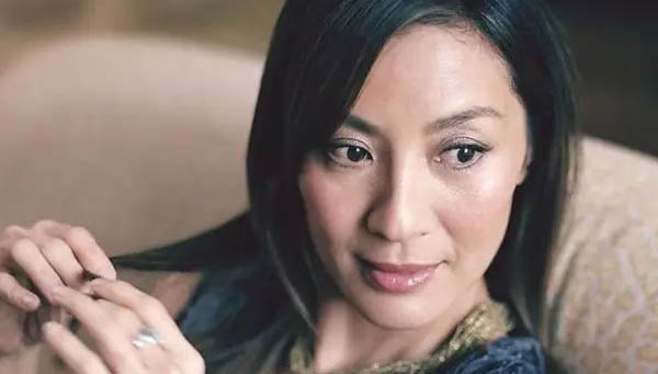 杨紫琼电影系列重磅推出,科技之光,展翅翱翔生活之翼