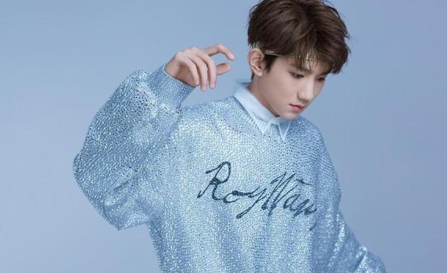 王源引领科技潮流,明星与科技产品的魅力碰撞