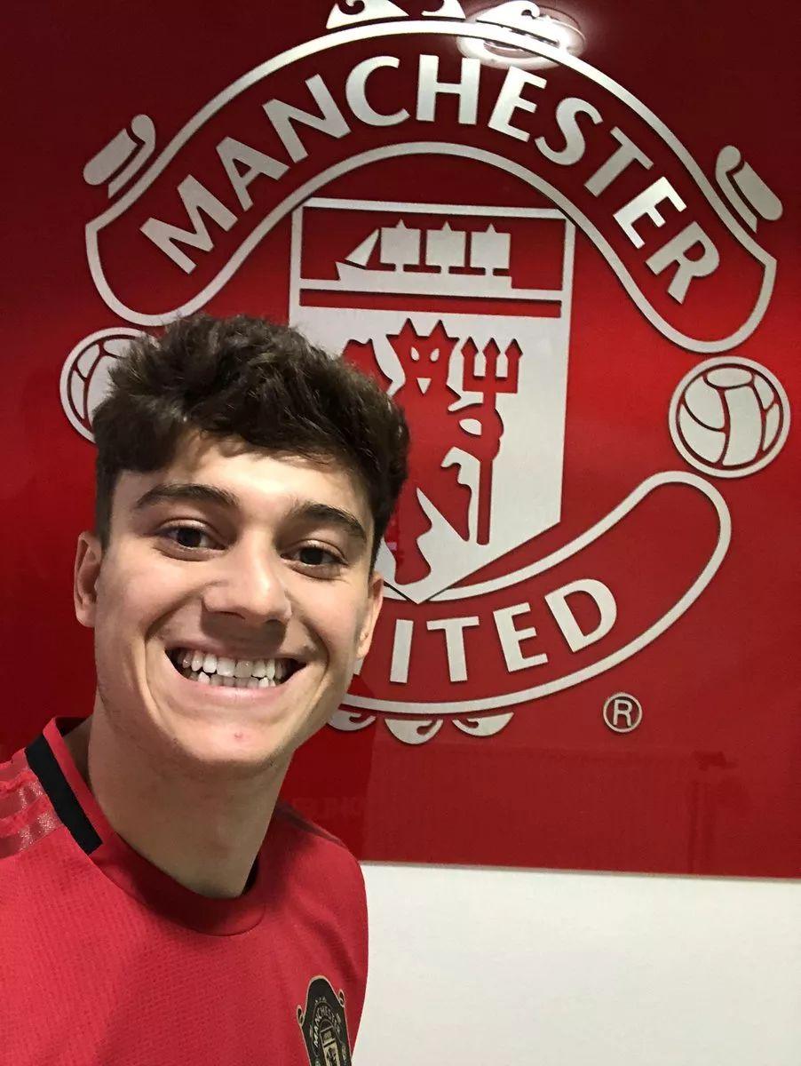 约维尔比赛,小巷中的味觉冒险之旅