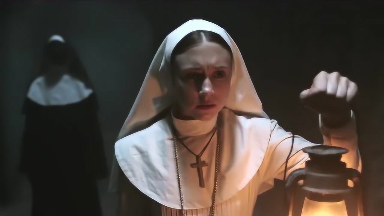 鬼修女电影的温馨日常