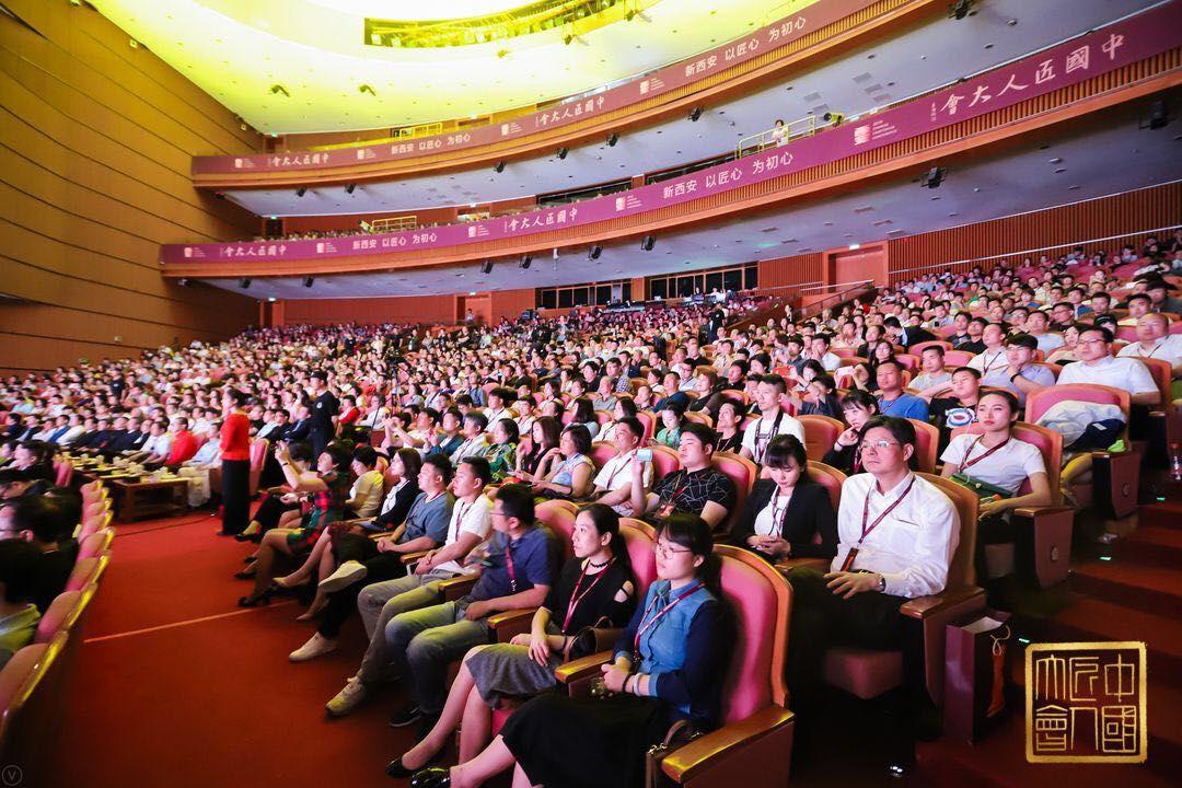 复旦资讯速递,小巷中的秘密探秘之旅揭秘特色小店的故事