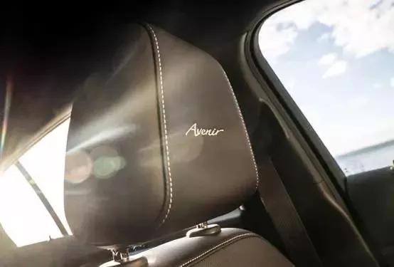 乌木最新详细指南,任务完成与技能学习步骤详解