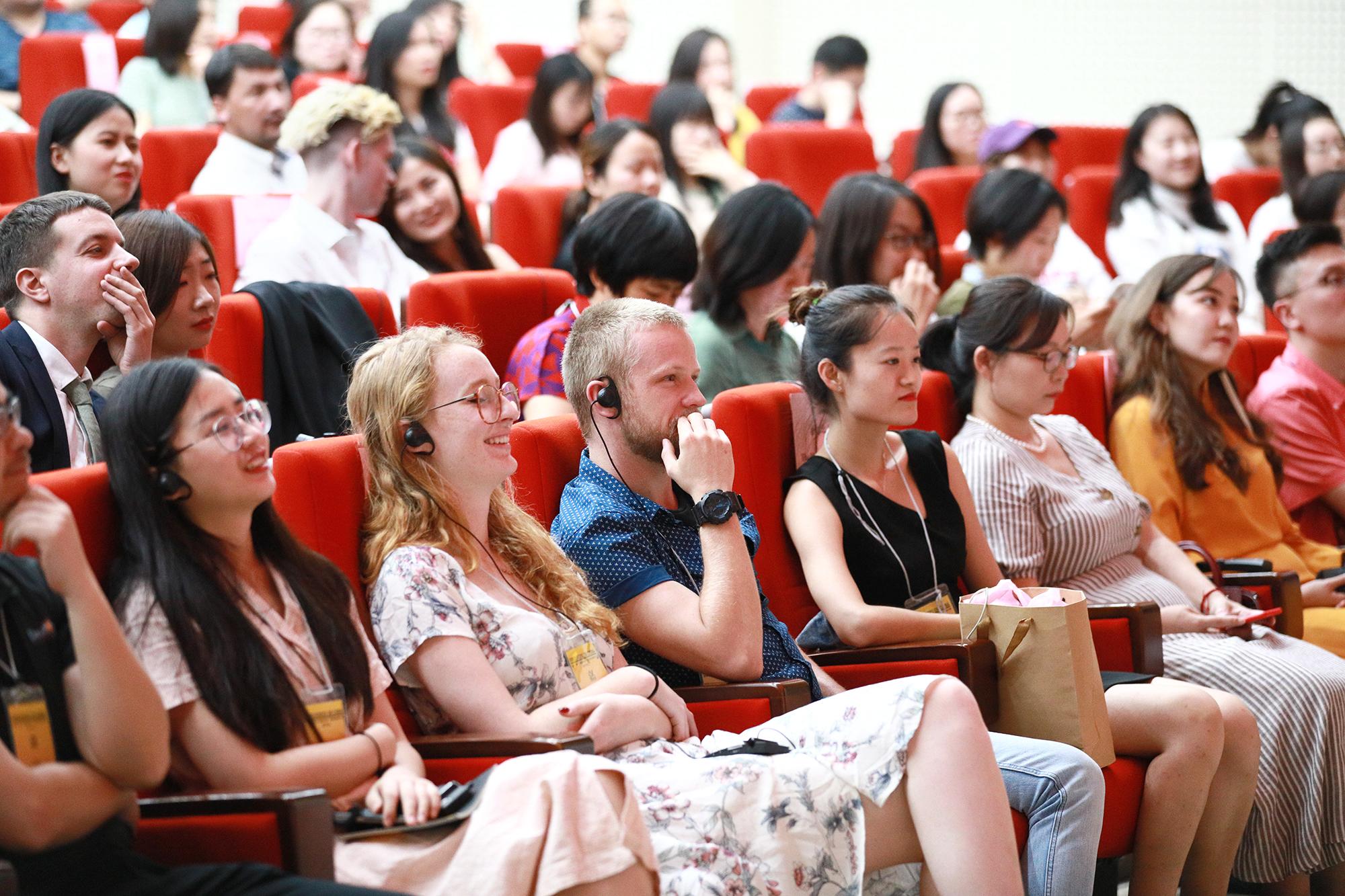 最新短故事创作指南,一步步教你完成精彩短故事创作