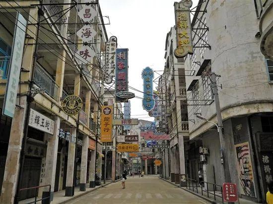 关于2025最新电影下载的文章,最新电影下载攻略及观影体验分享