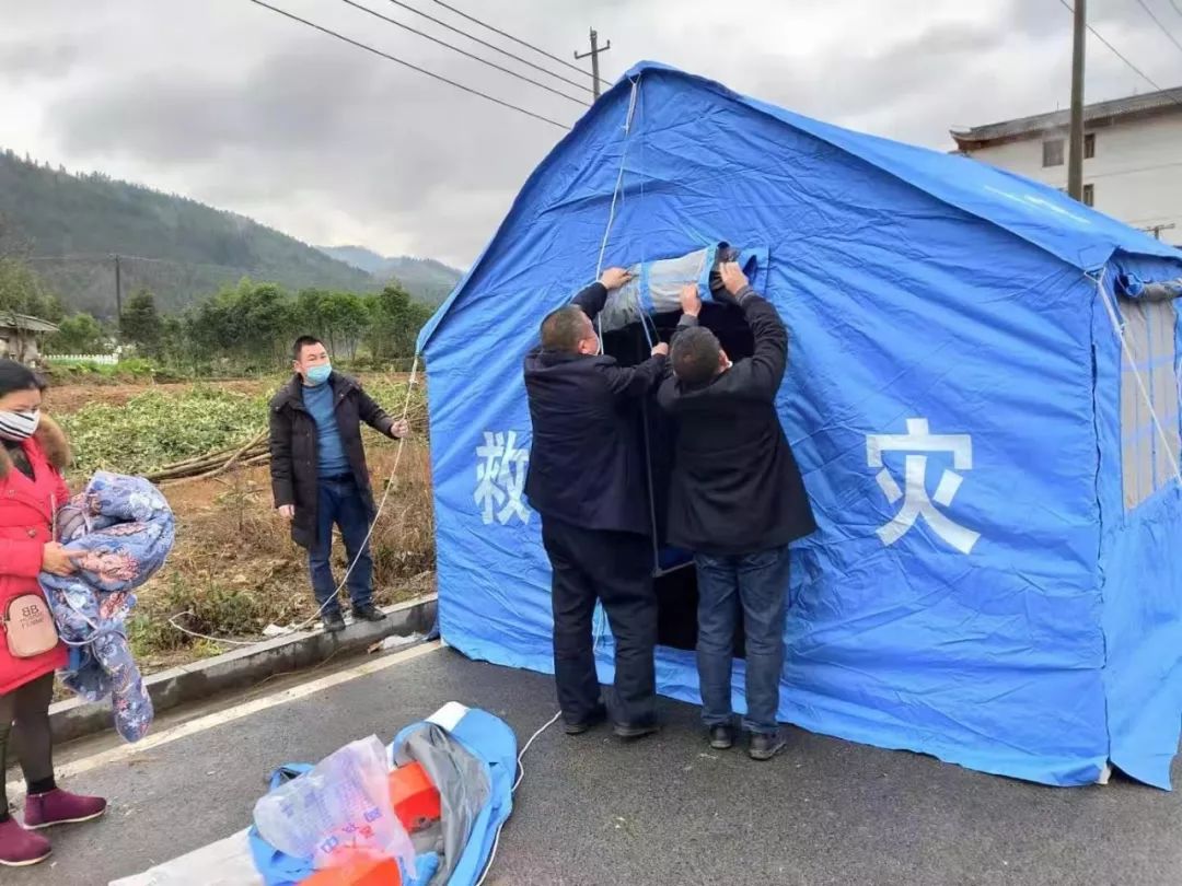 施恩最新疫情,多方观点分析与个人立场阐述综述