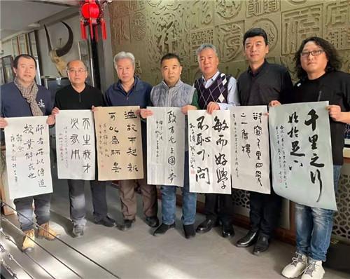 最新书法家背景、成就与时代地位揭秘