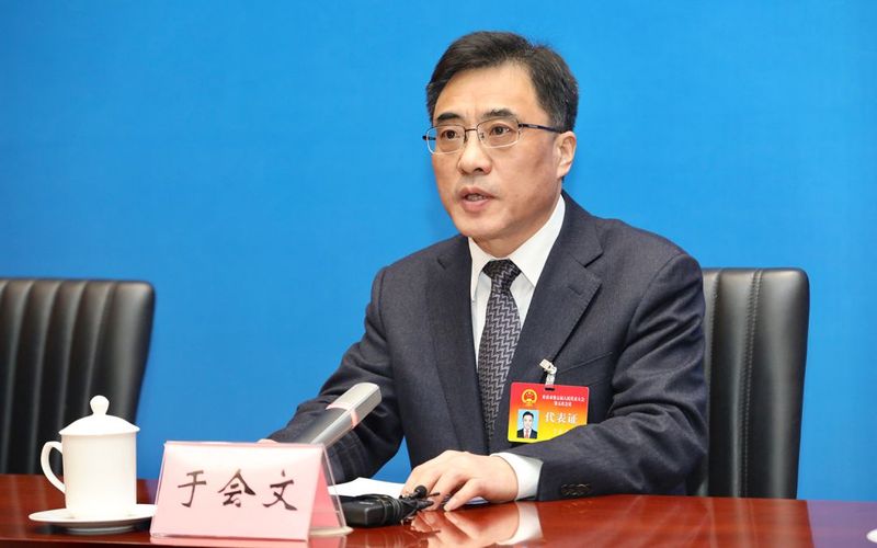 重庆黄硕开启科技之旅，前沿探索与未来体验