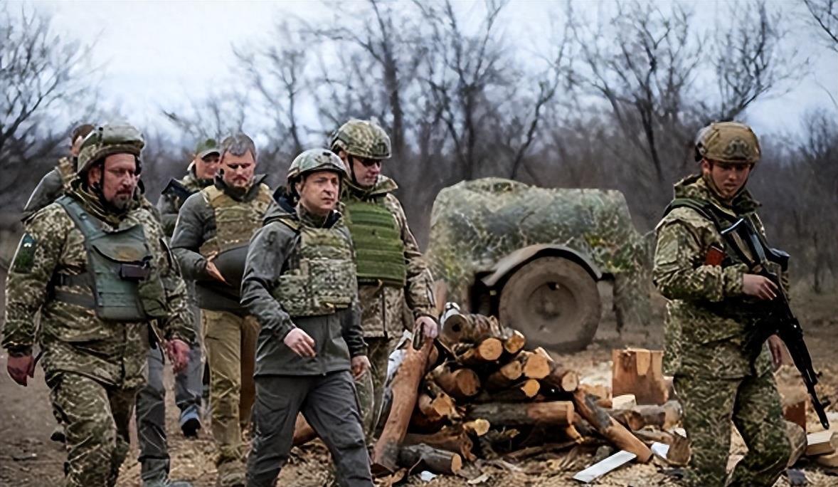 2025最新宪法全文,科技之巅引领未来之规